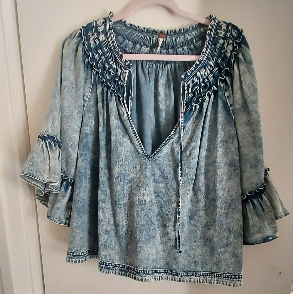 Denim shirt, size L, Free People, NWOT.
